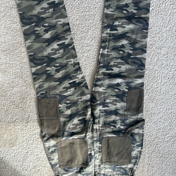 Camouflage jeans (Non Stretch) size 11 - Picture 5 of 6